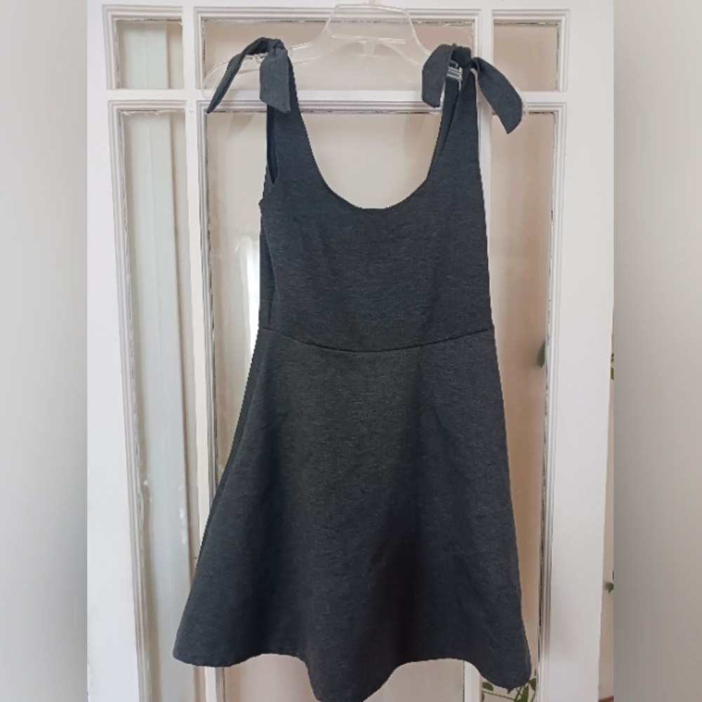 NWOT Gray jumper dress